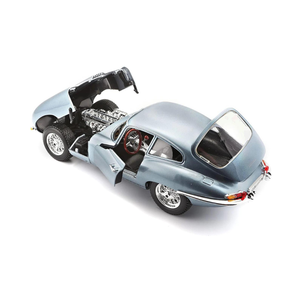 Bburago 1/18 Jaguar E-type Coupe - Image 3