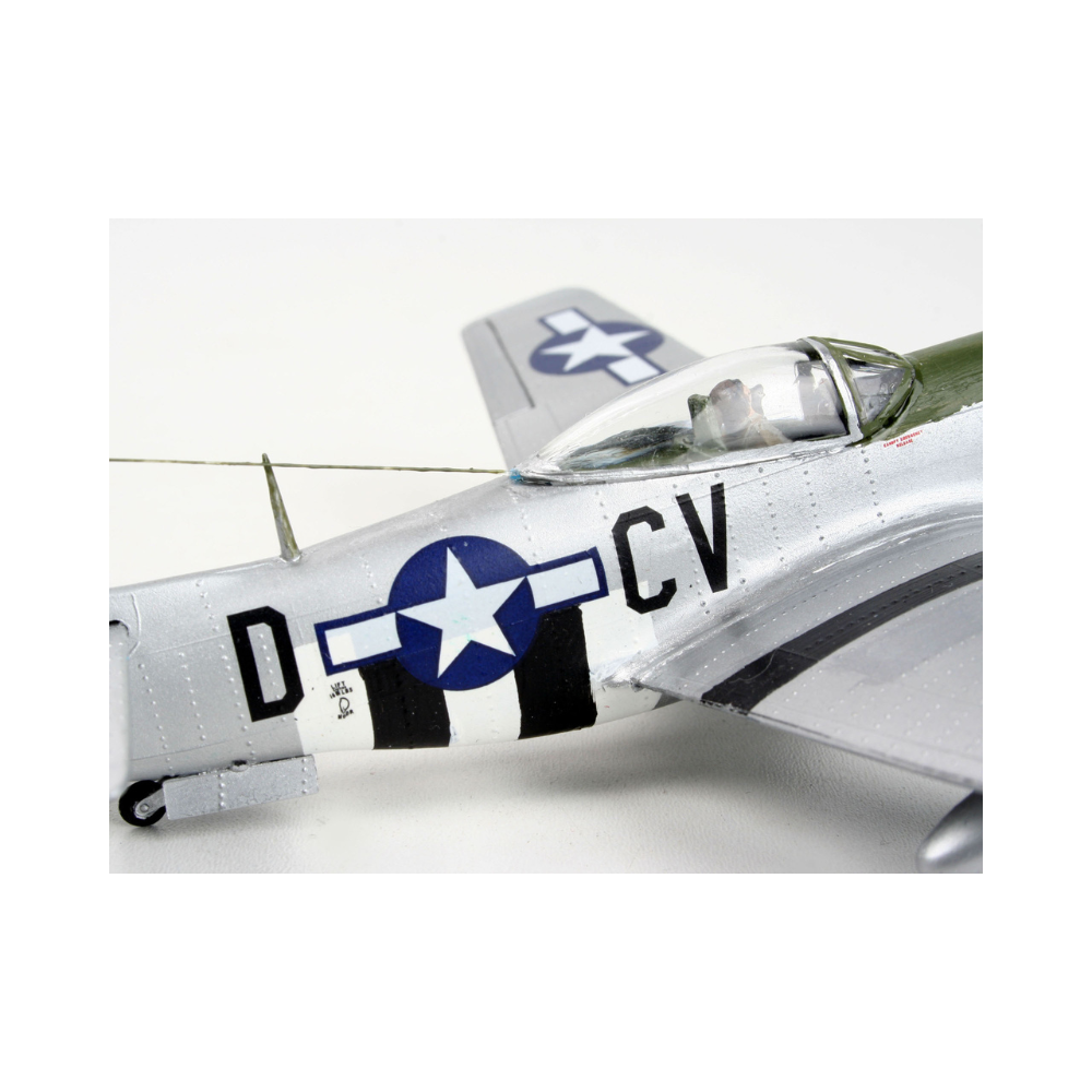 Revell P-51D Mustang 04148 - Image 4