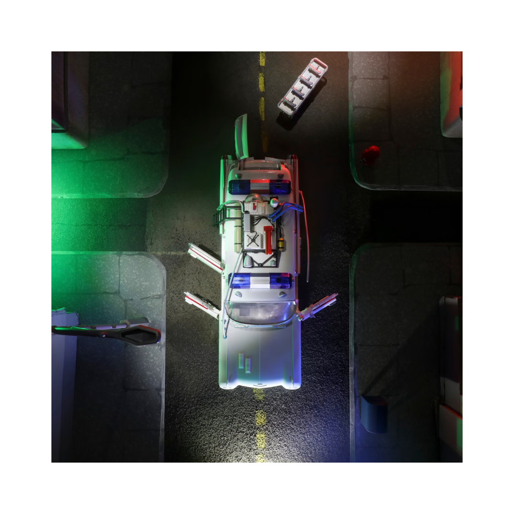 Hasbro Ghostbusters Plasma Series Ecto-1 (1984)