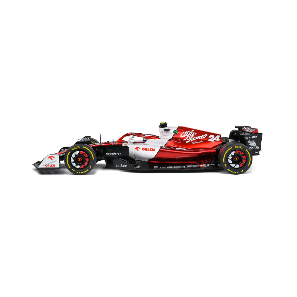 Solido 1/18 Alfa Romeo C42 Canada GP (2022) Z.Guanyu