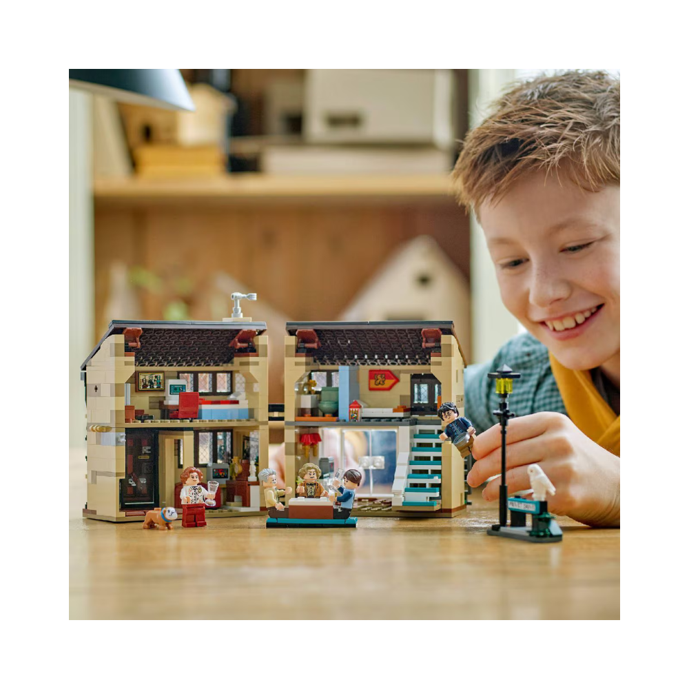 LEGO Harry Potter Privet Drive: Aunt Marge's Visit 76451 - Image 3